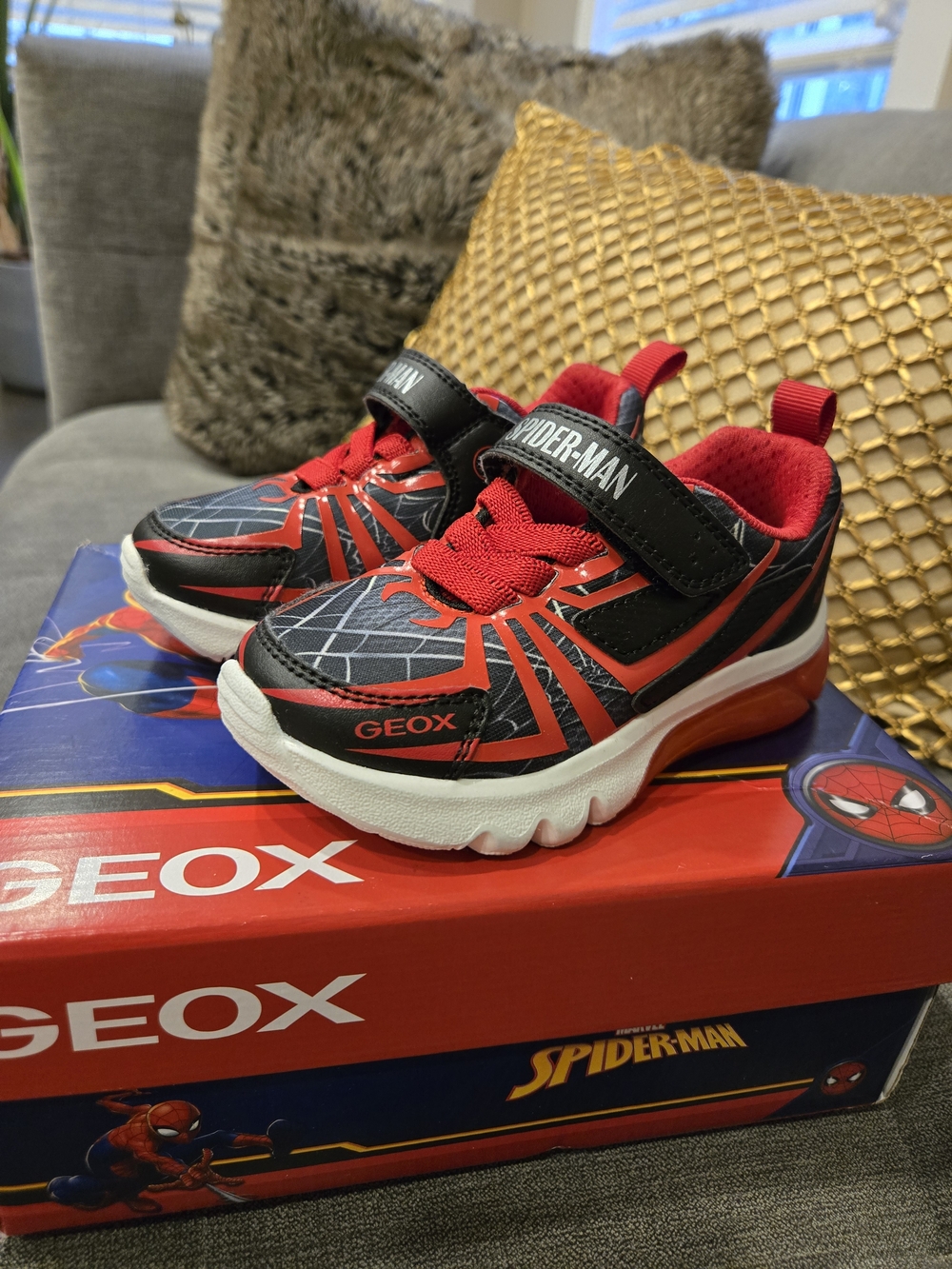 GEOX Kids' Spider-Man Red & Black Light-Up Sneakers